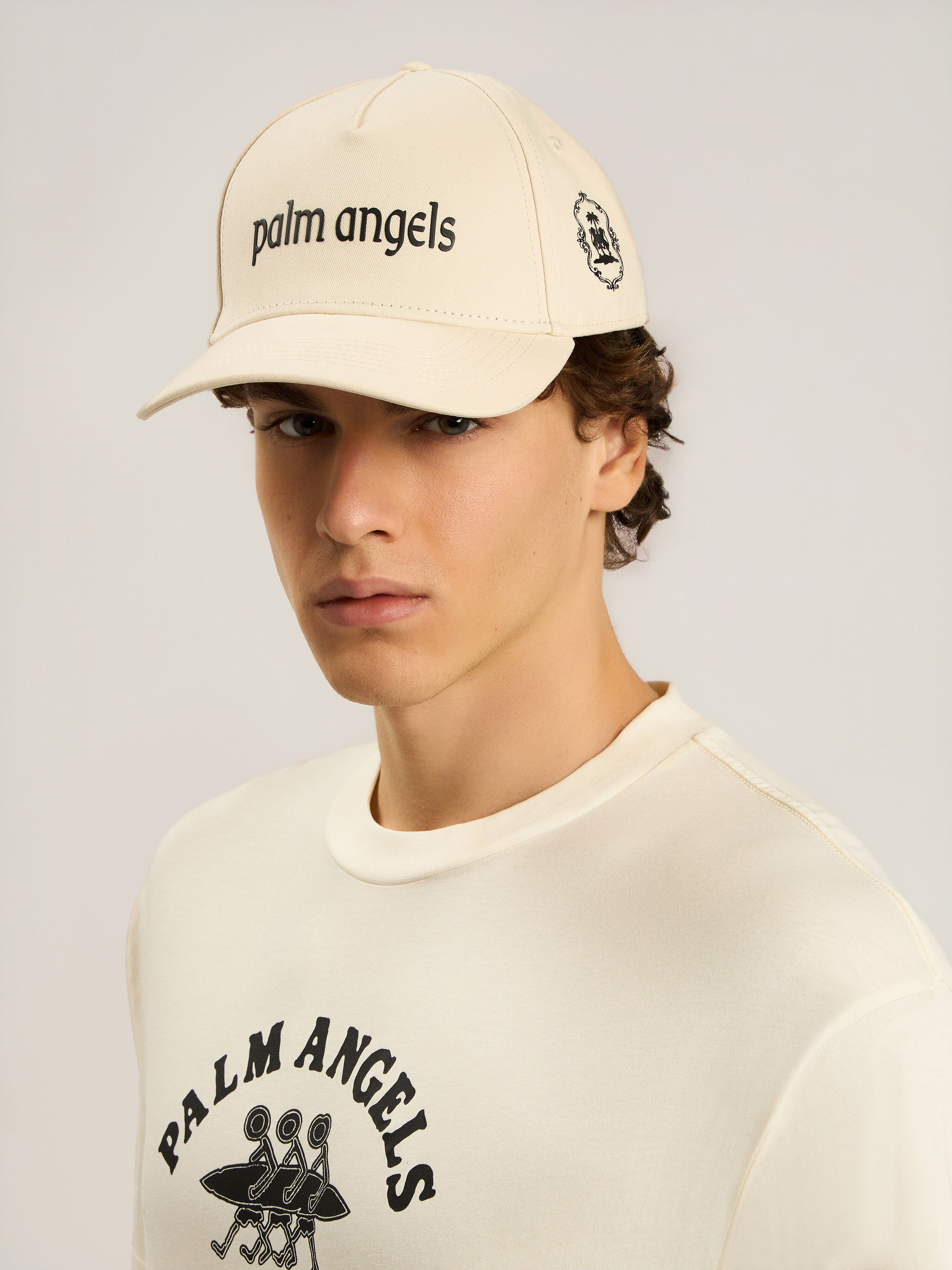 PALM ANGELS Lion Herald Cap OFF WHITE - NAVY BLUE PALMB01W26FB03