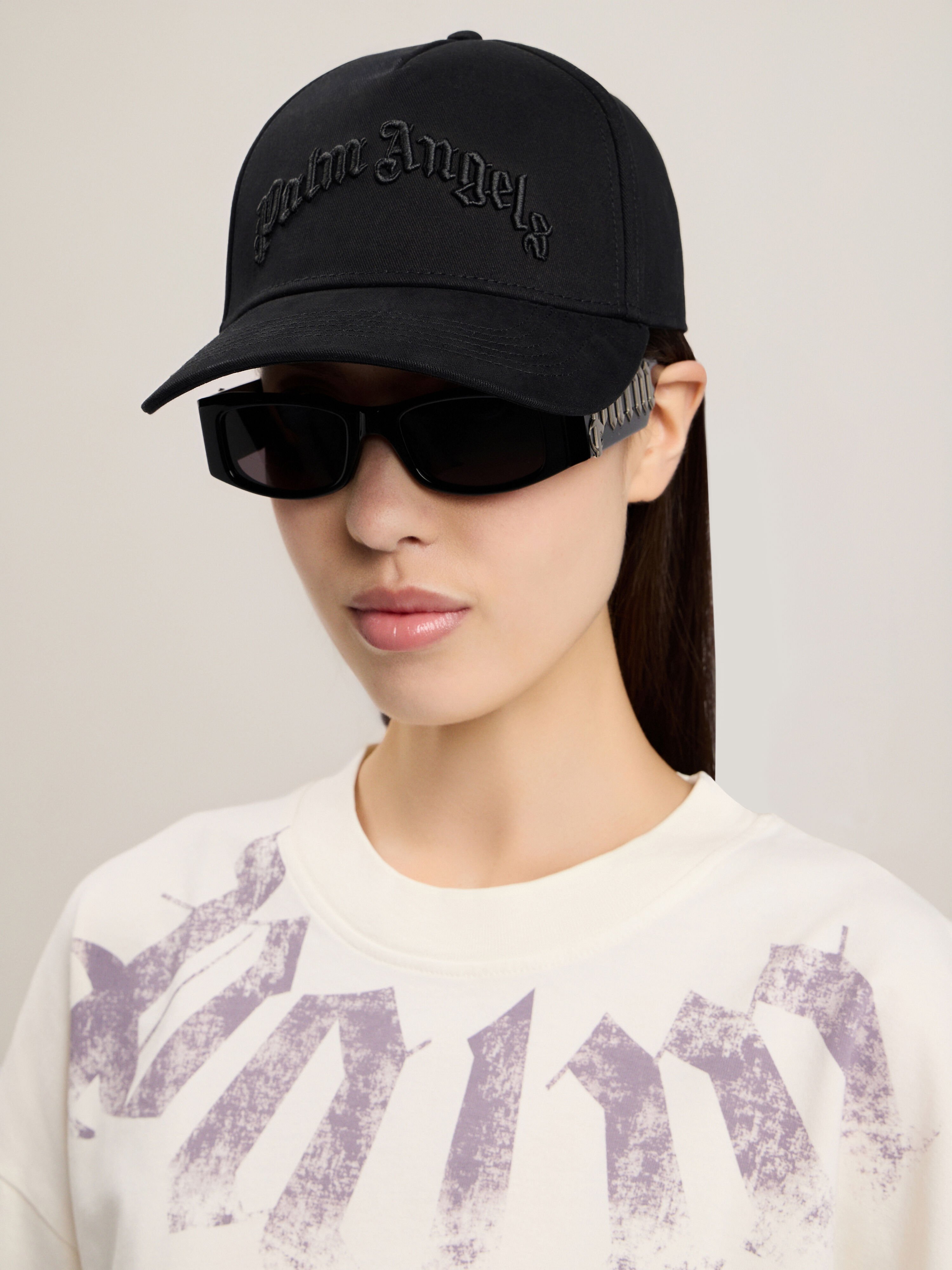 PALM ANGELS Curved Logo Tonal Cap BLACK BLACK PMLB104S26FAB00I