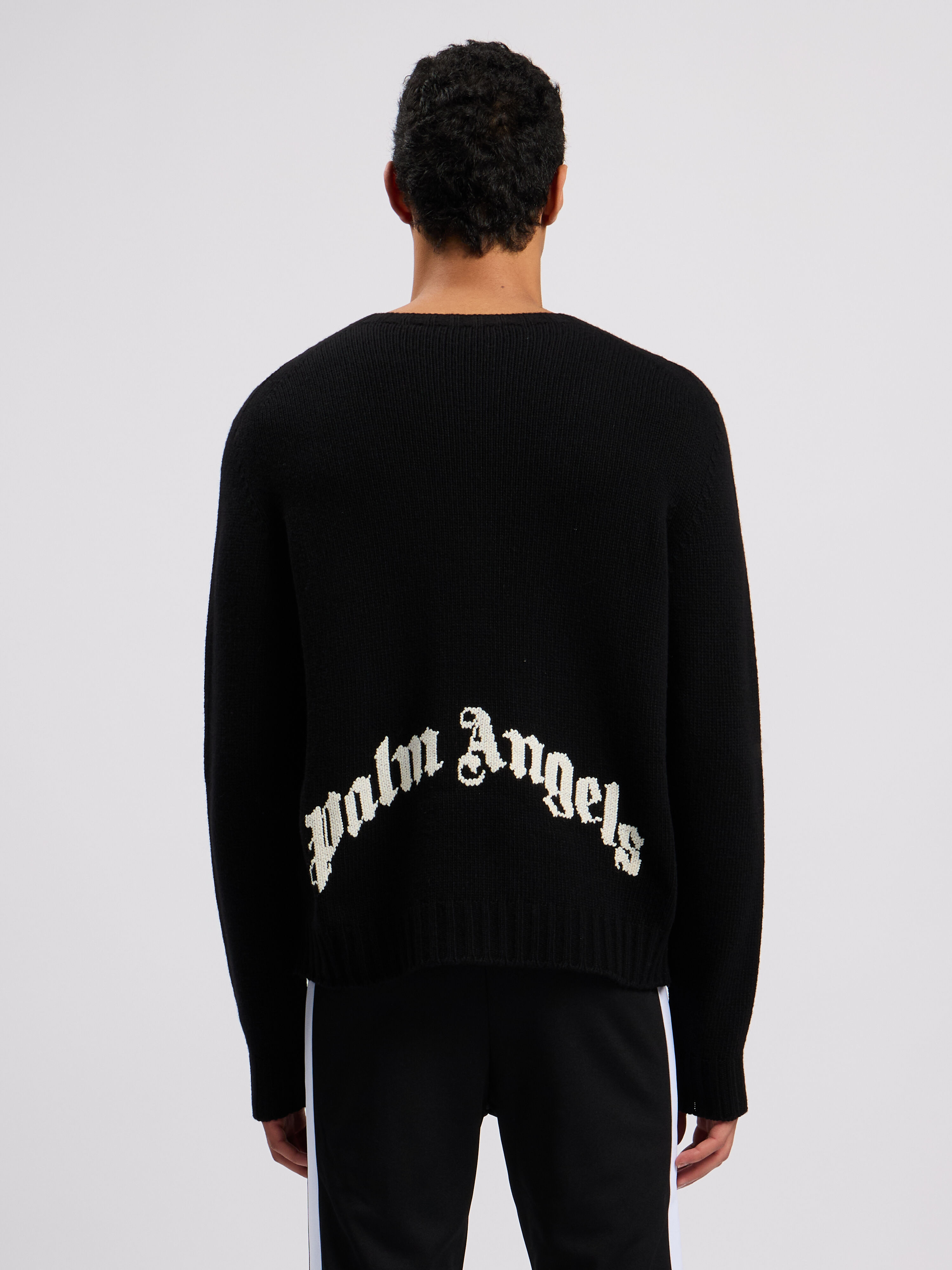 Curved Logo Sweater in BLACK WHITE for Men | Palm Angels®