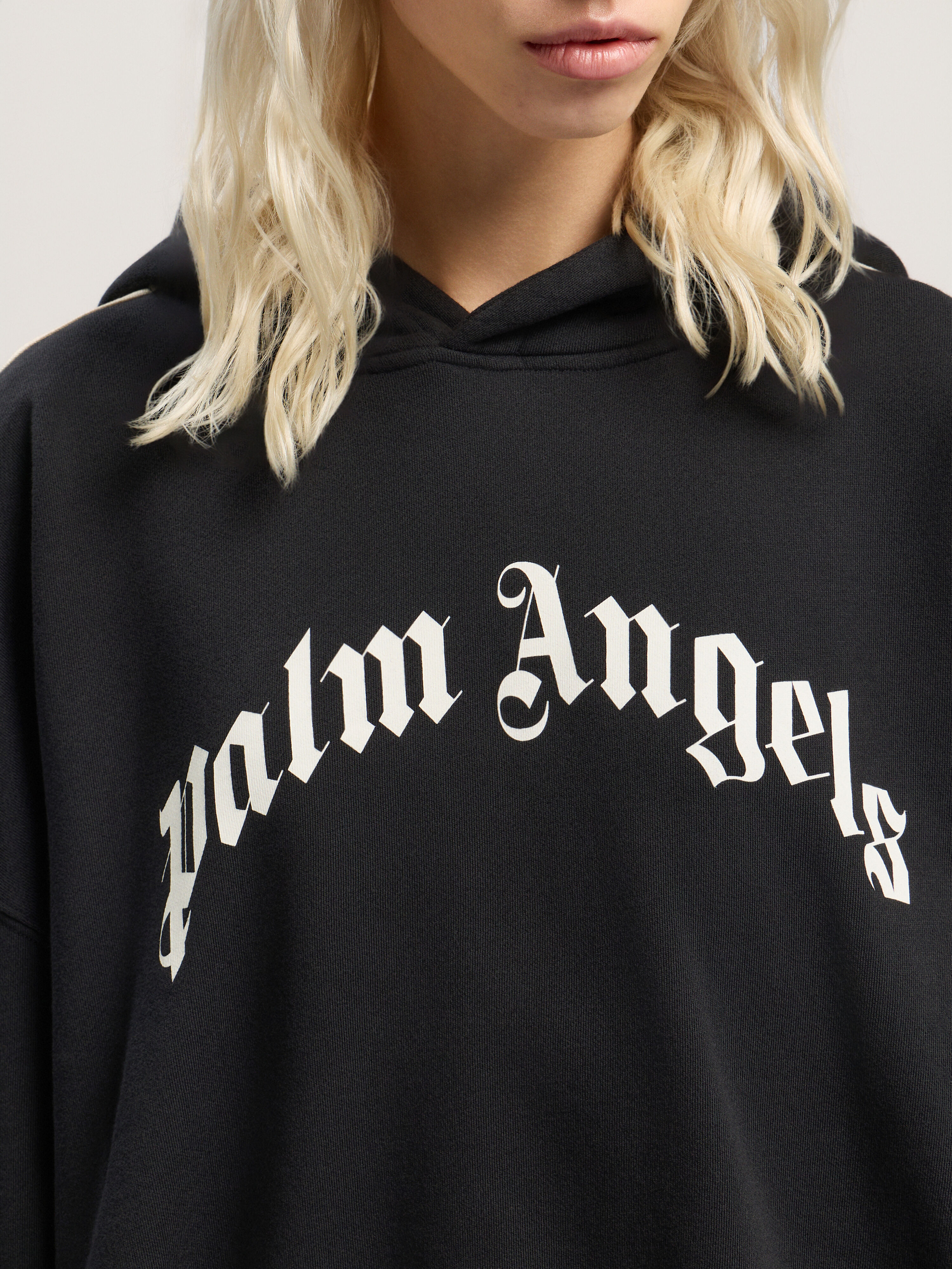 PALM ANGELS Curved Logo Track Crop Hoody BLACK - OFF WHITE PWBB076F25FLE006