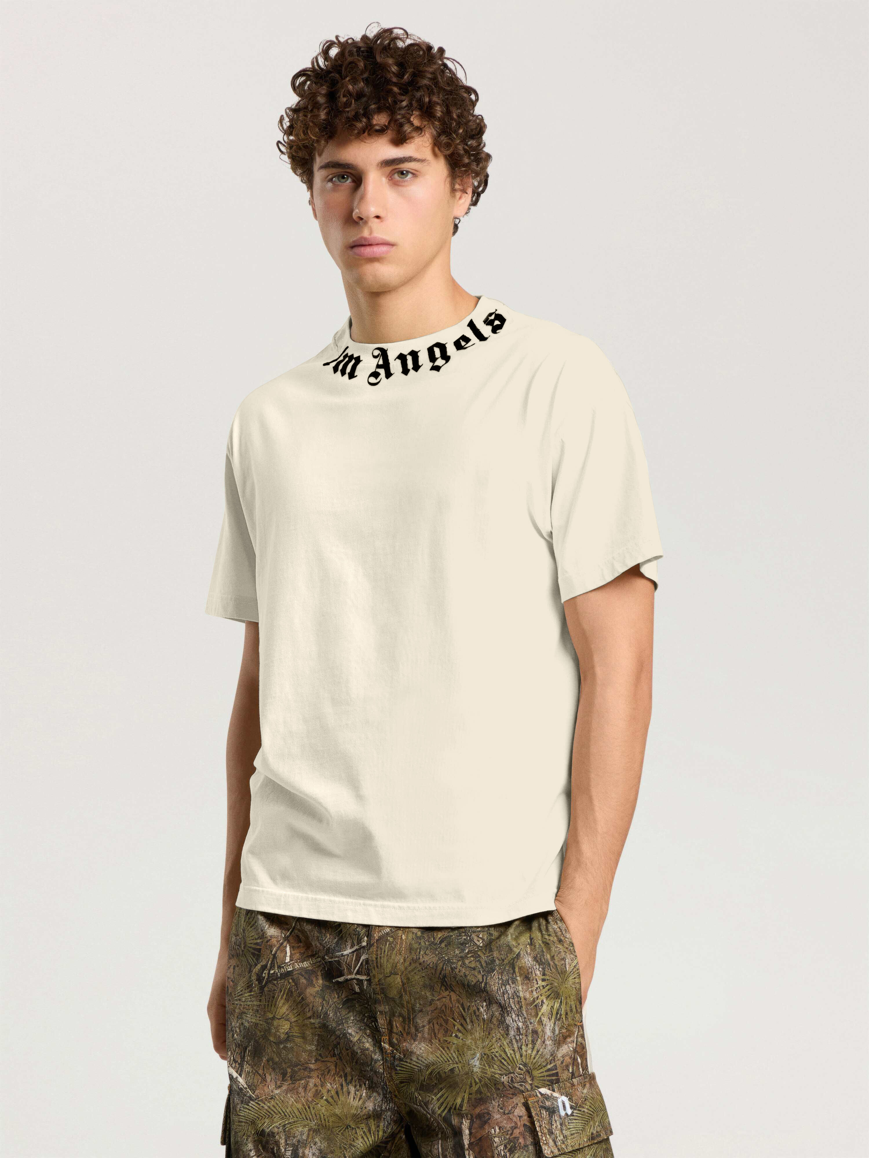 PALM ANGELS T-Shirt Con Logo Sul Collo OFF WHITE - BLACK PAMAA01F26JR01
