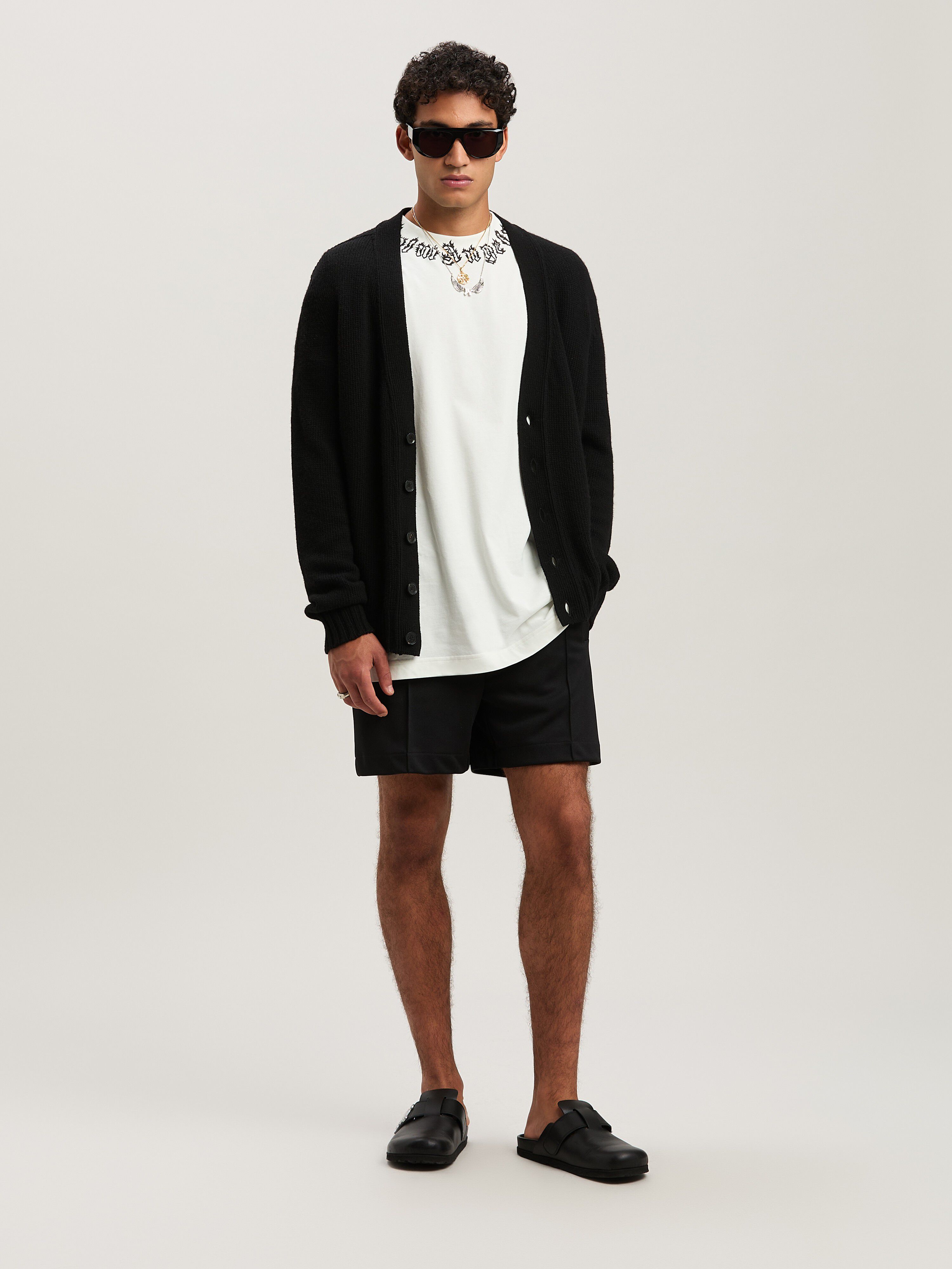PALM ANGELS  Shorts mit geschwungenem Logo BLACK - OFF WHITE PMCL008S25FAB001