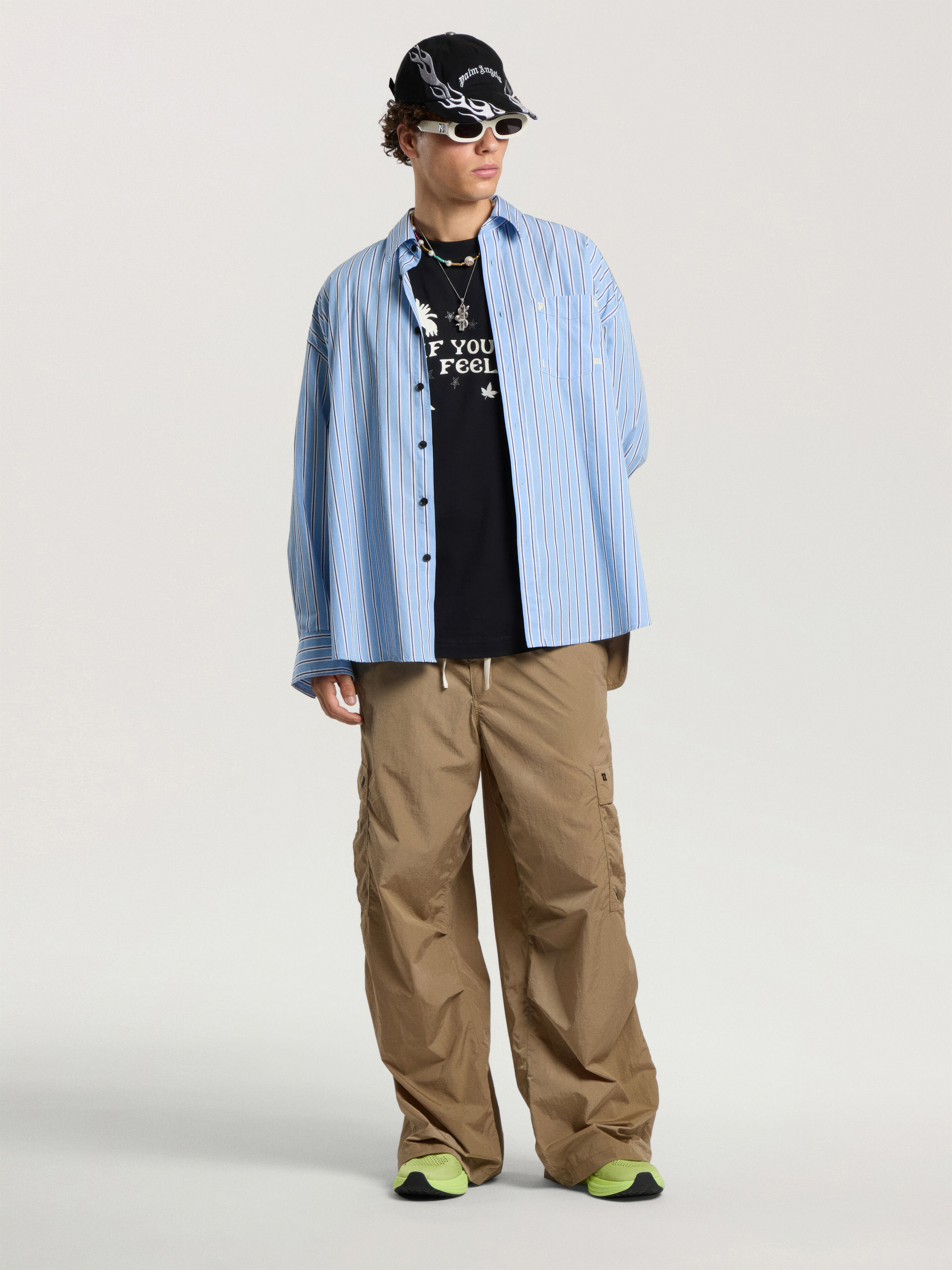 Palm Type Loose Cargo Pants PALM ANGELS Palm Type Loose Cargo Pants KAKI - BLACK PAMCF02F26FB01