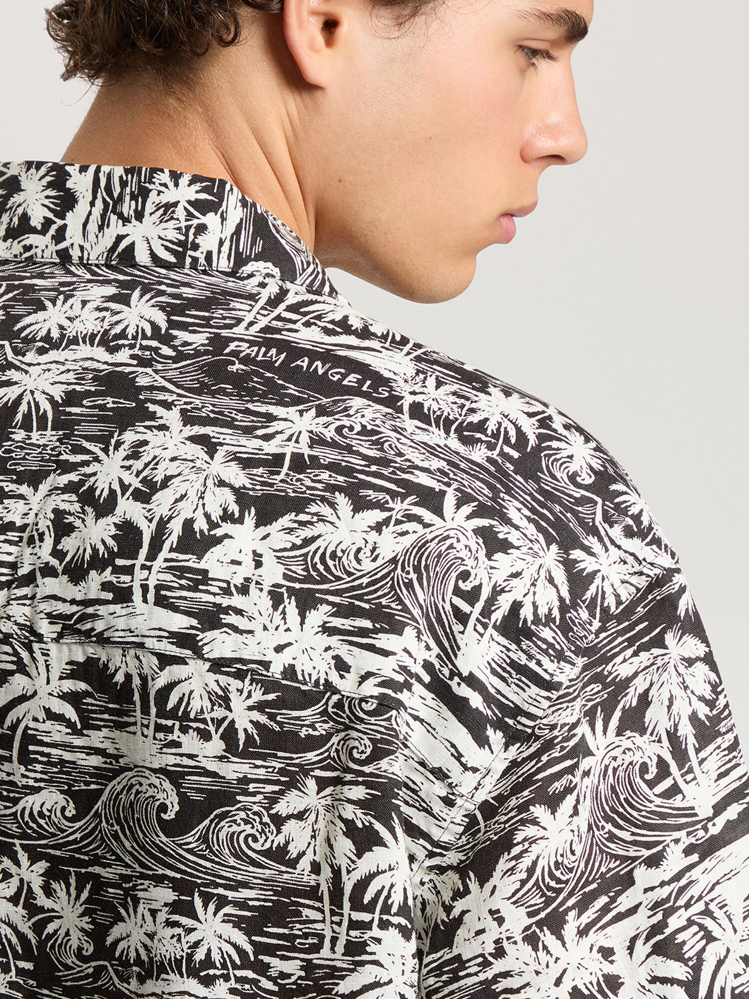 Palm Waves Linen Bowling Shirt PALM ANGELS Palm Waves Linen Bowling Shirt BLACK - OFF WHITE PAMGG01F26FB02