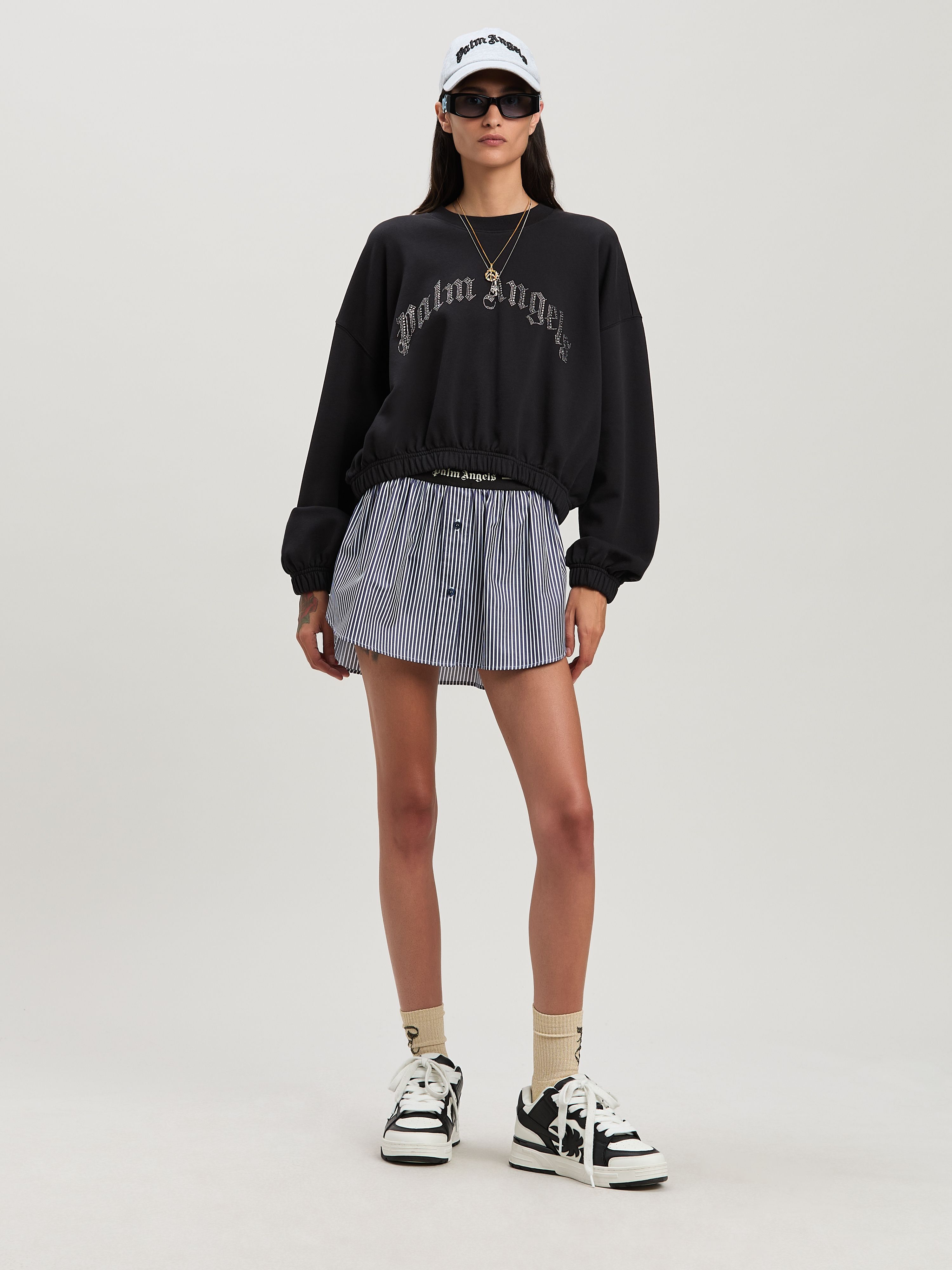 PALM ANGELS  Curvedl Logo embroidered cropped sweatshirt BLACK - SILVER PWBA057S25FAB001