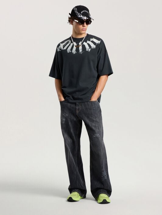 Big Neck Logo Loose T-Shirt PALM ANGELS Big Neck Logo Loose T-Shirt BLACK - OFF WHITE PAMAA03F26JR01