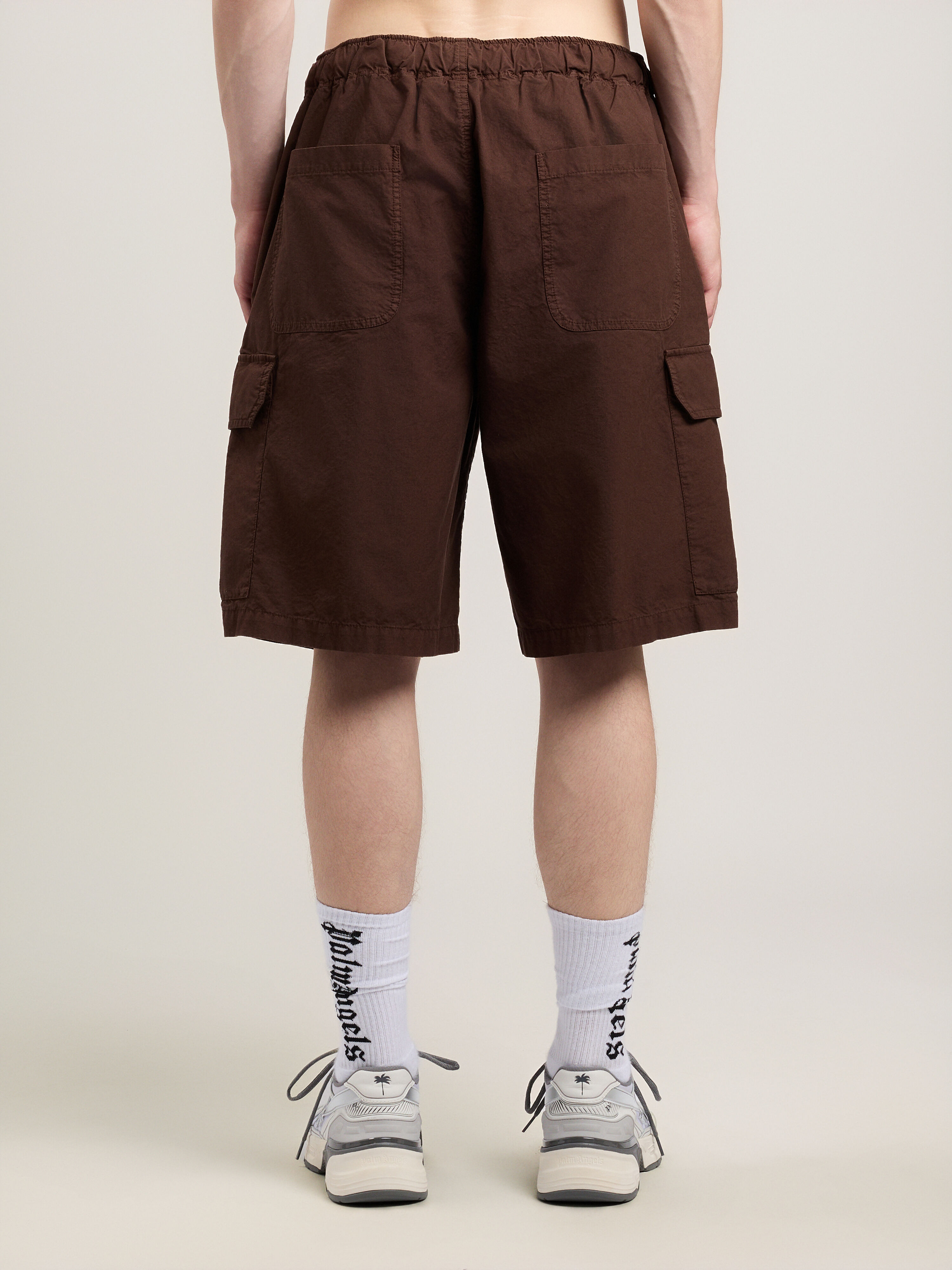 PALM ANGELS Curved Logo Loose Cargo Shorts BROWN OFF WHITE PMCS012S26FAB002