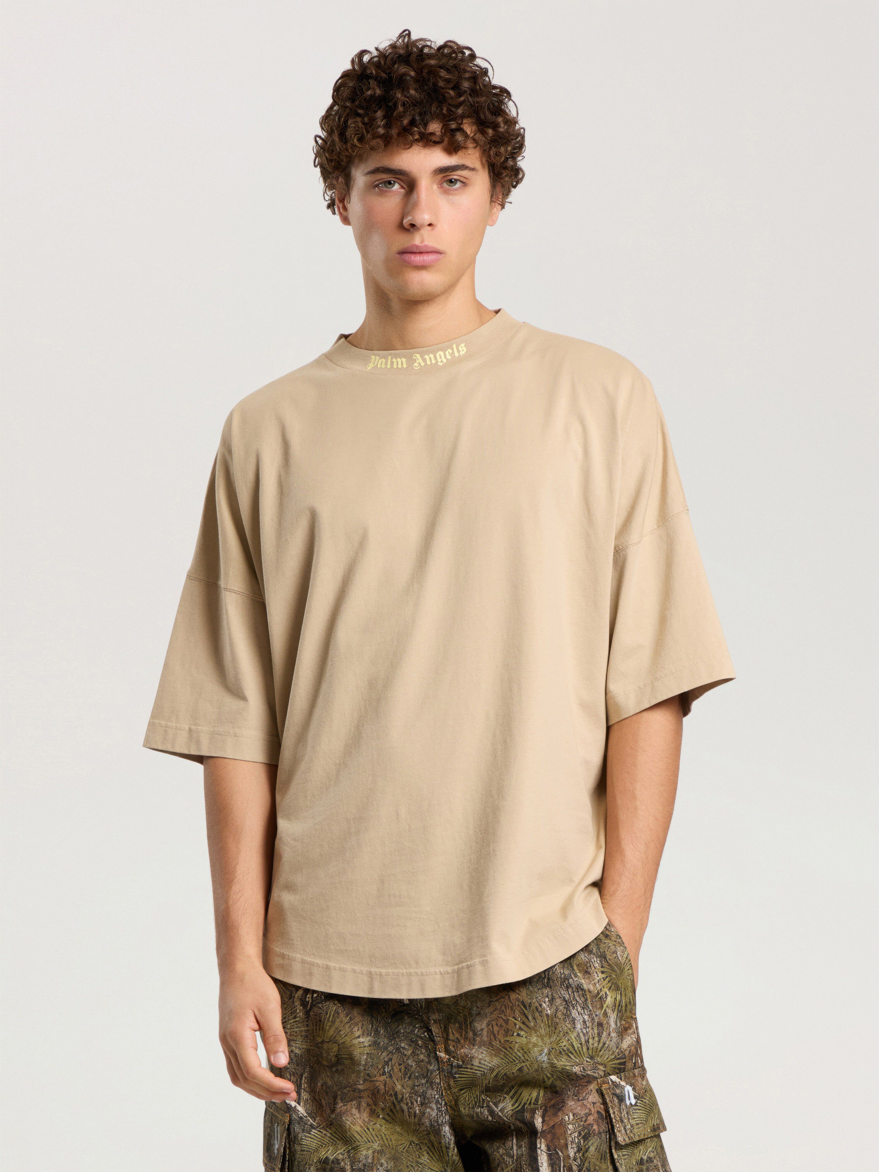 Classic Logo Oversized T-Shirt PALM ANGELS Classic Logo Oversized T-Shirt KAKI - LIGHT YELLOW PAMAA05F26JR02