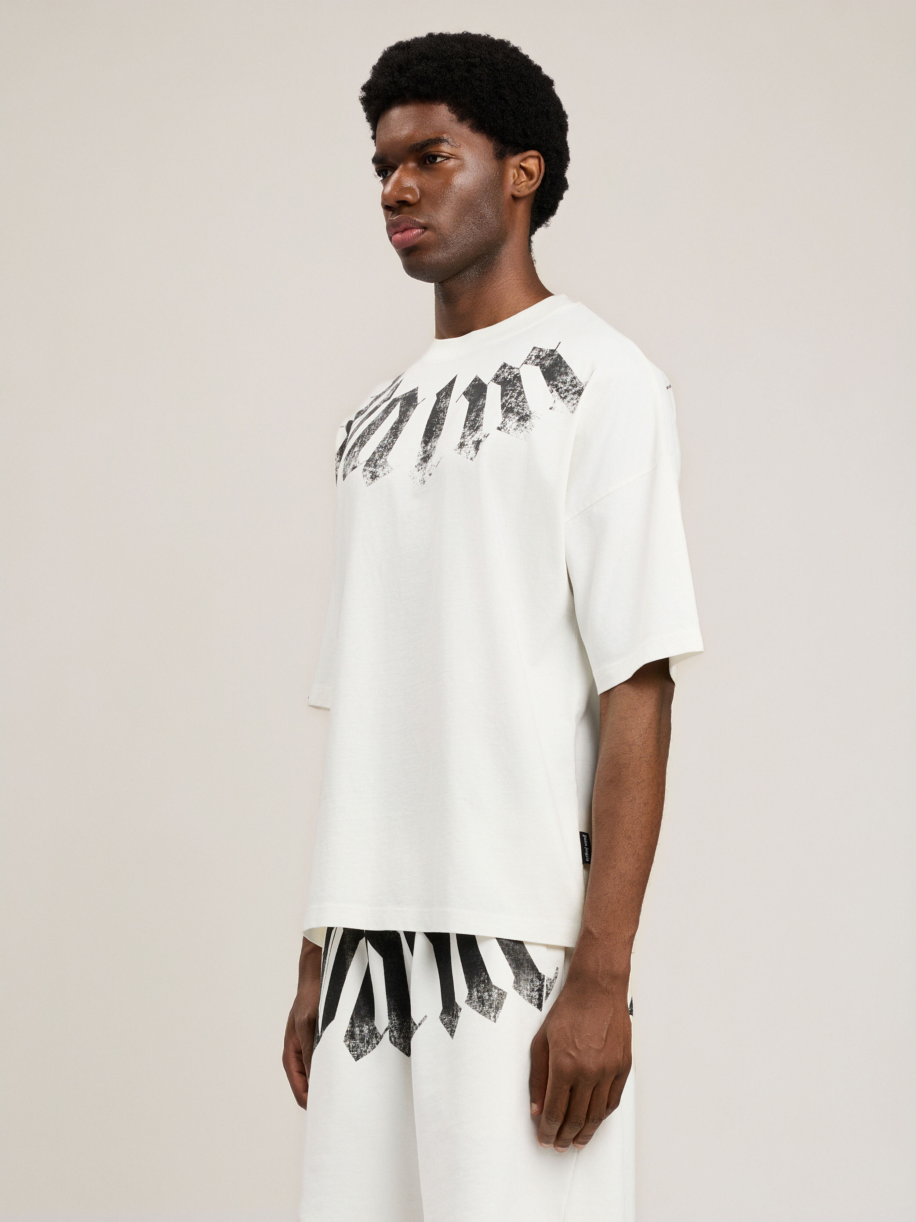 Big Neck Logo Loose T-Shirt in OFF WHITE BLACK for Men | Palm Angels®
