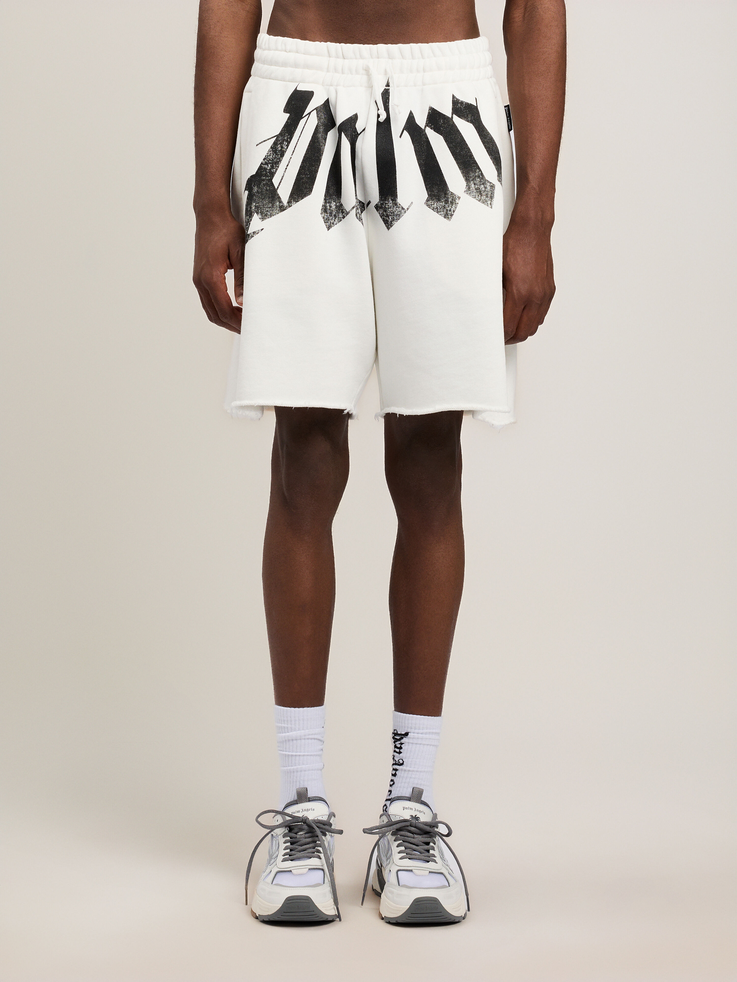 PALM ANGELS Big Waist Logo Sweatshorts OFF WHITE BLACK PMCI02CS26FLE001