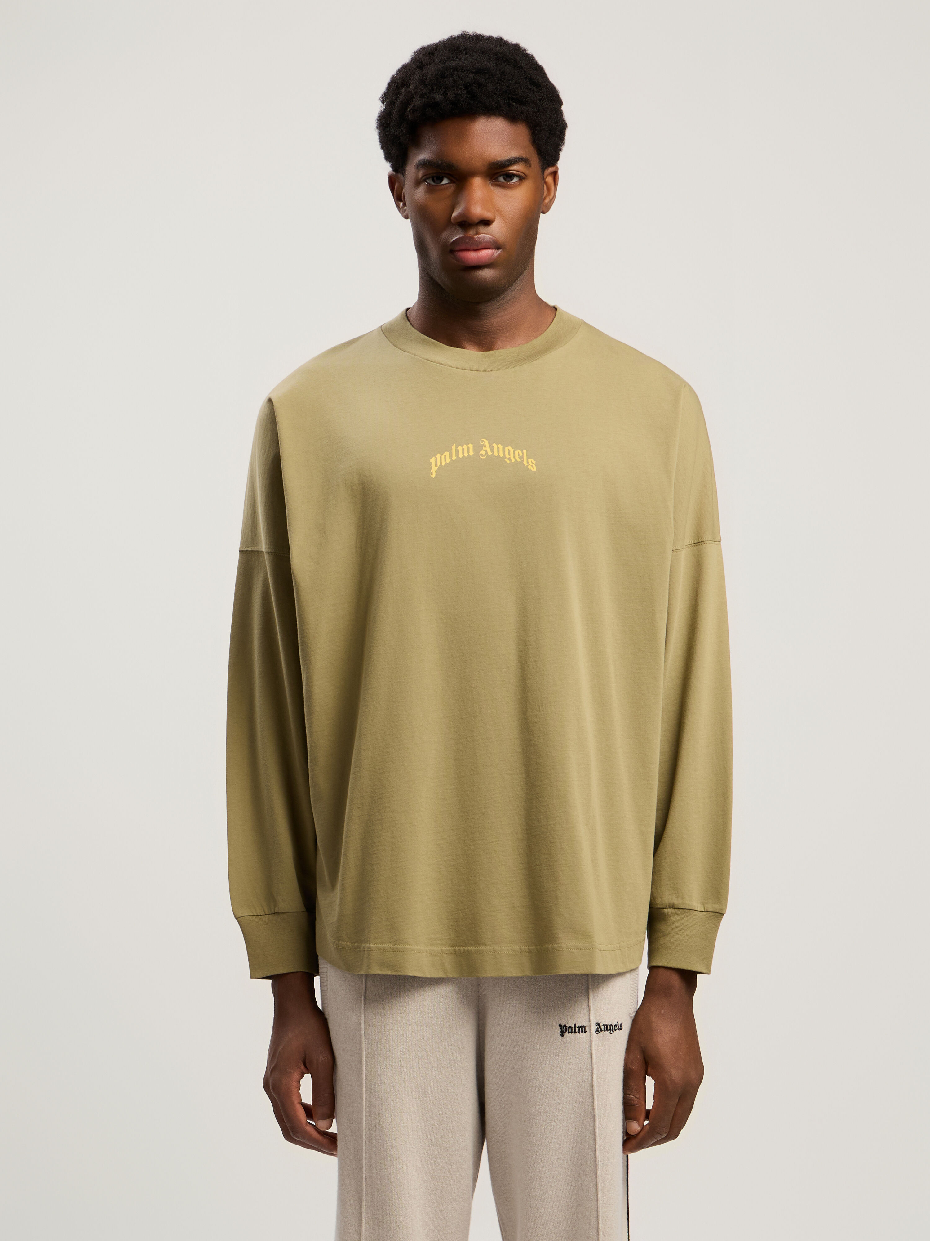 PALM ANGELS Curved Logo Long Sleeve T-Shirt ARMY GREEN - YELLOW PMAB059F25JER001
