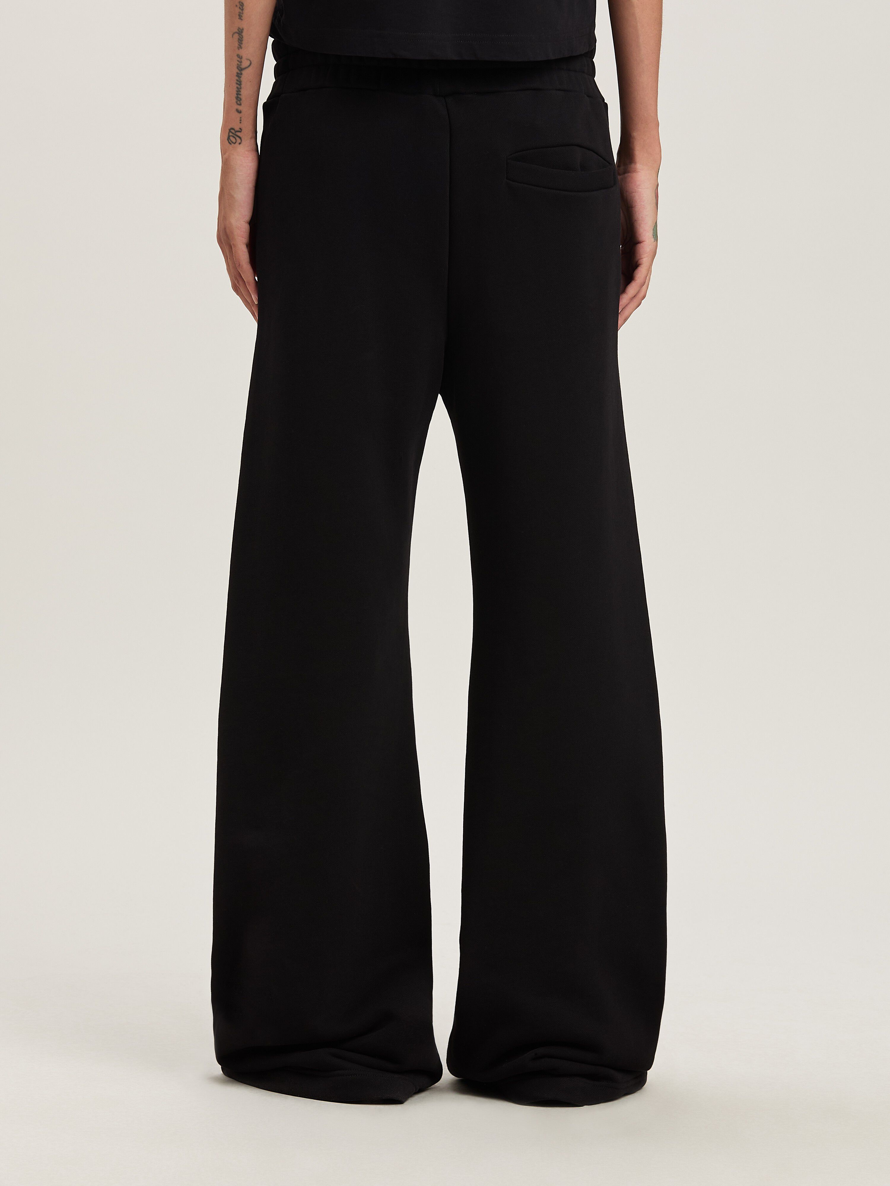 PALM ANGELS  Jogginghose mit Block-Logo BLACK - OFF WHITE PWCH025S25FLE002