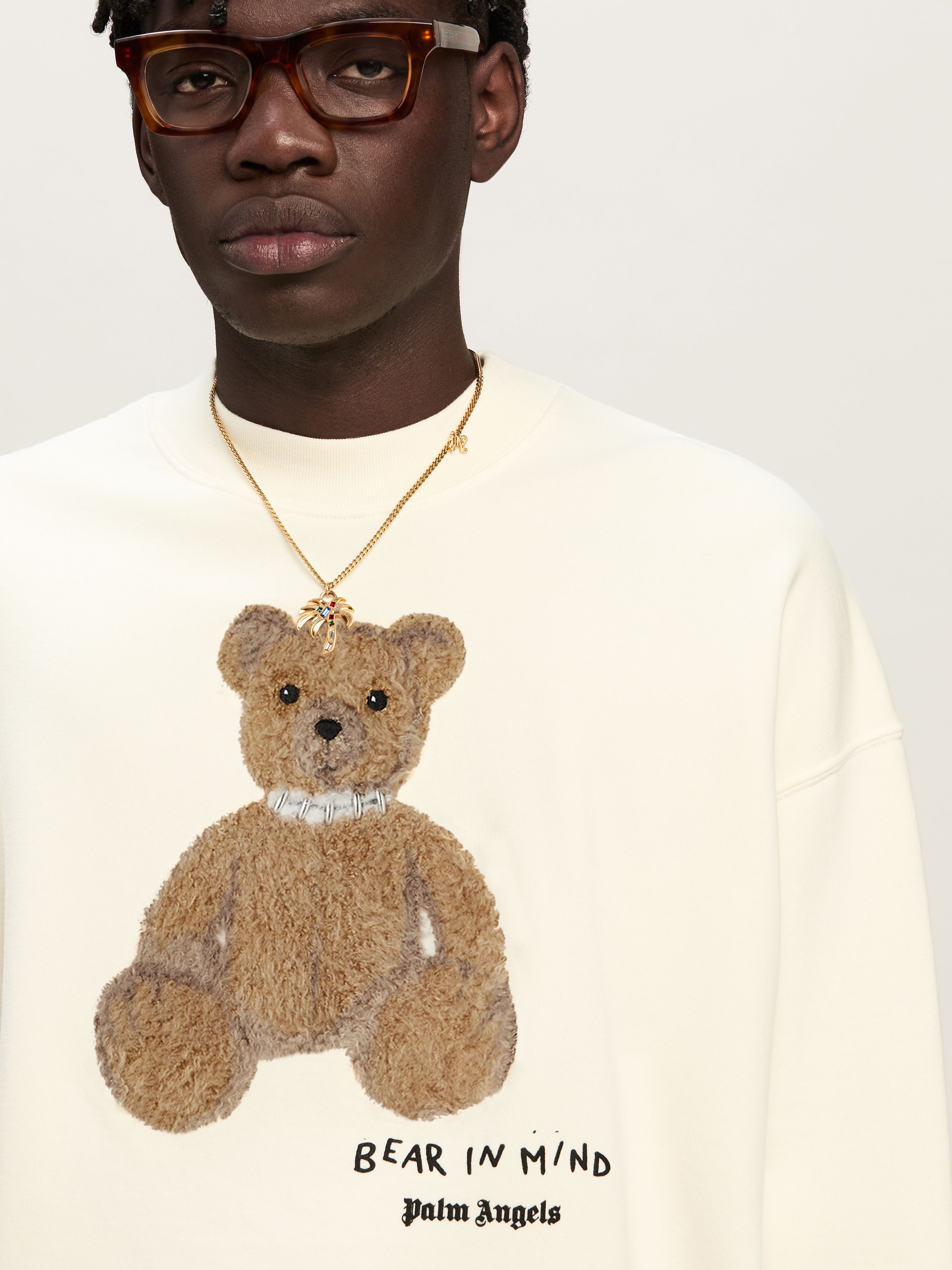 PALM ANGELS  Bear in Mind Patch Sweatshirt OFF WHITE - BROWN PMBA026S25FLE003