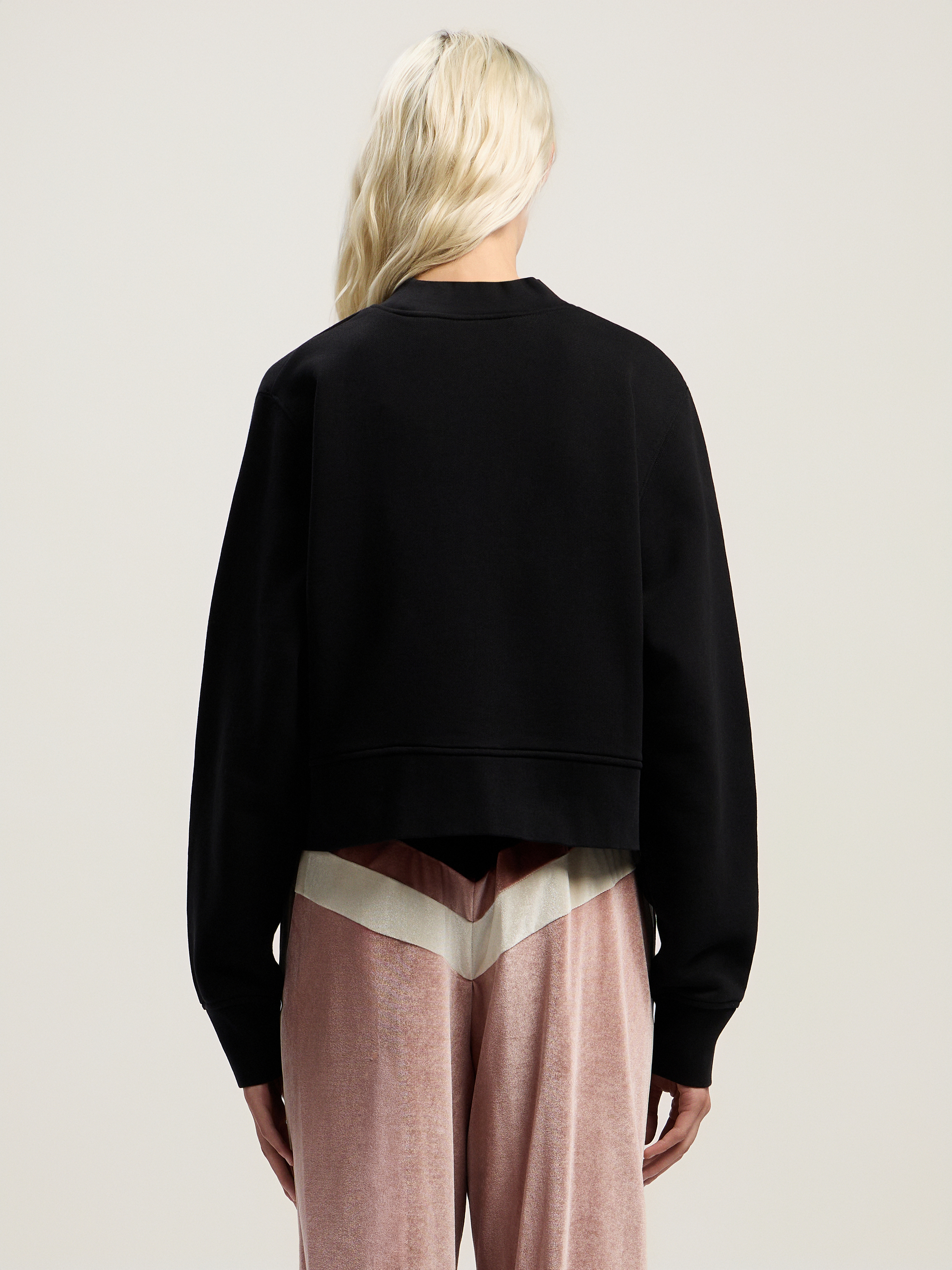 Palm Angels Cropped Black And Fuchsia Graphic Sweatshirt In Black