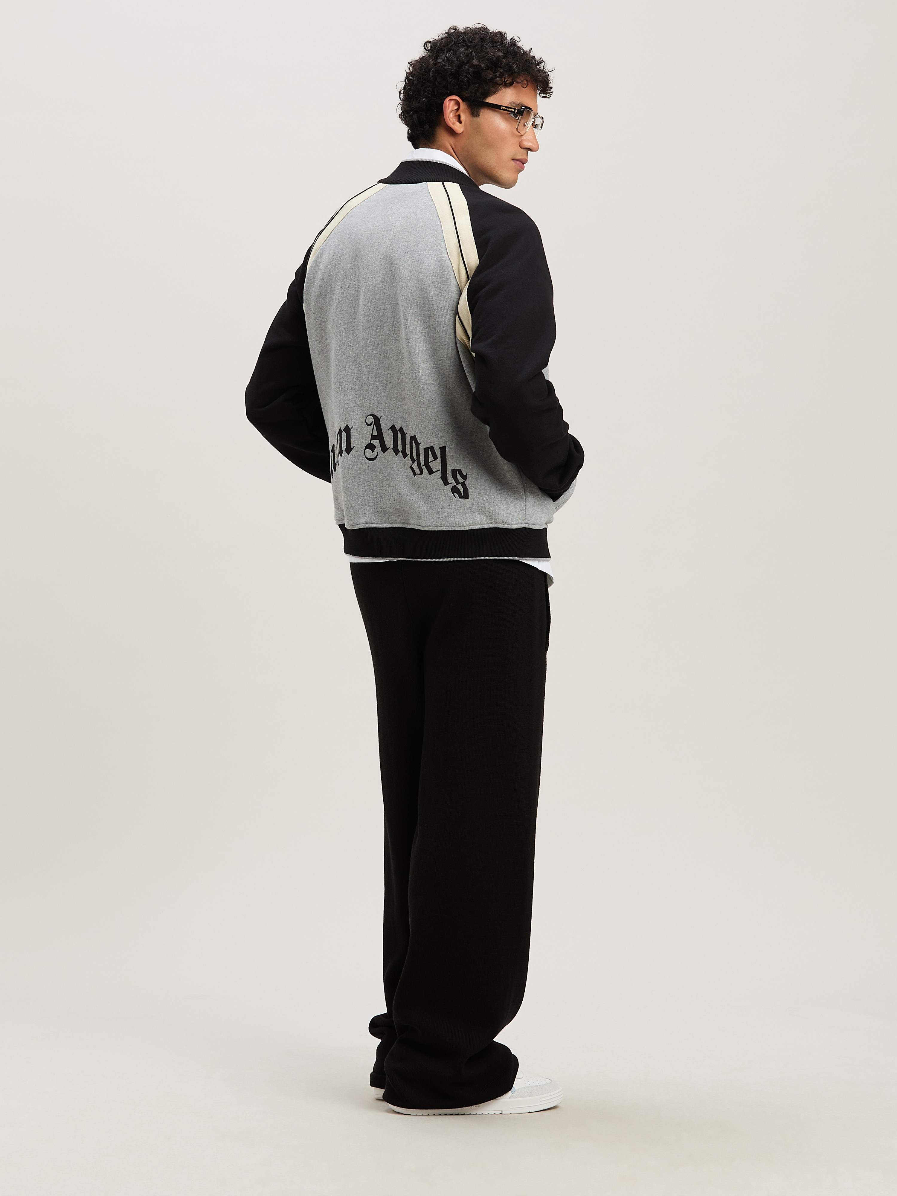 Palm Angels Front Button Closure Light Grey Sweater With Raglan Sleeves And Logo Detail In Gray