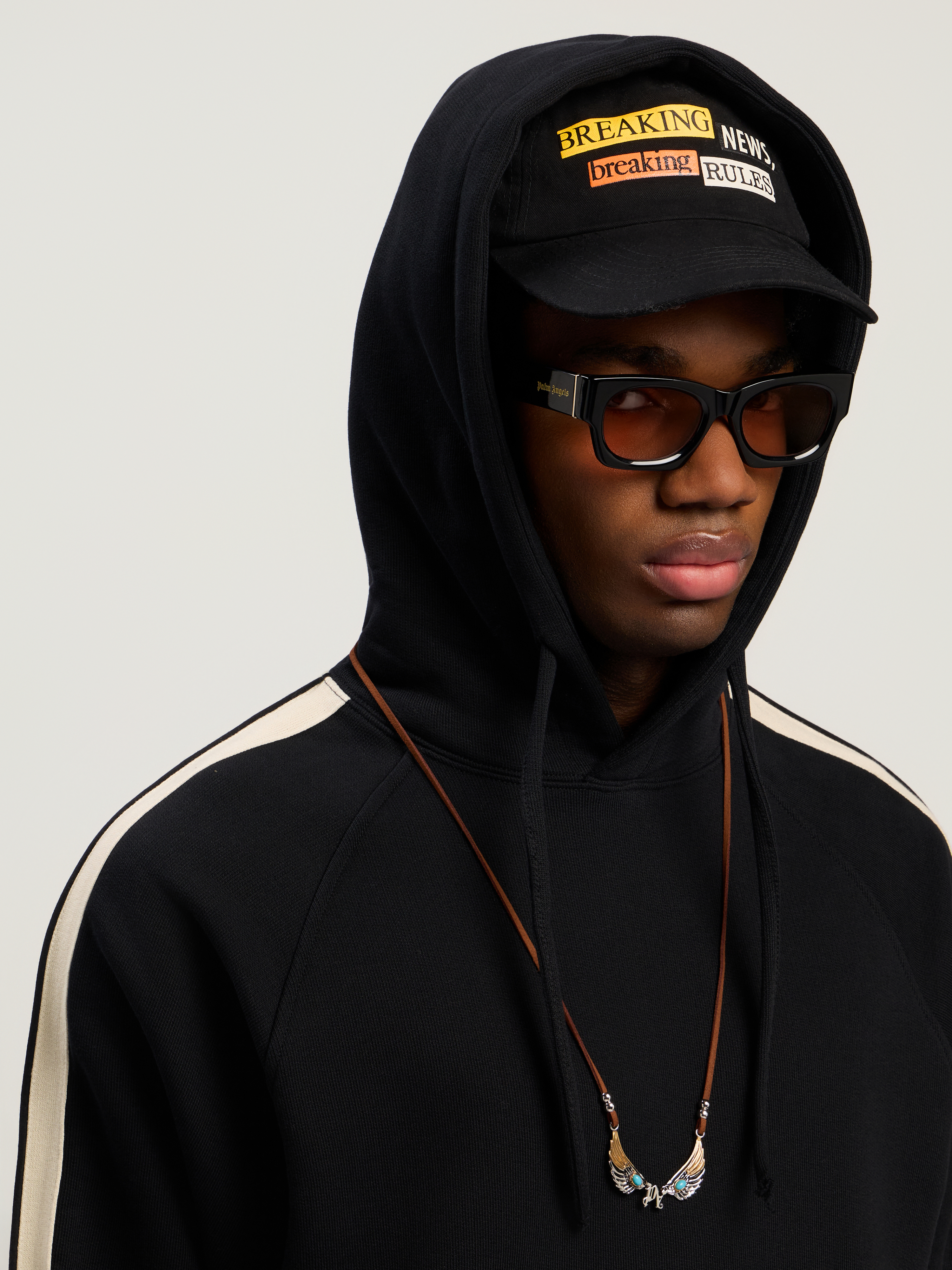 Palm Angels Breaking News Quote Cap In Black
