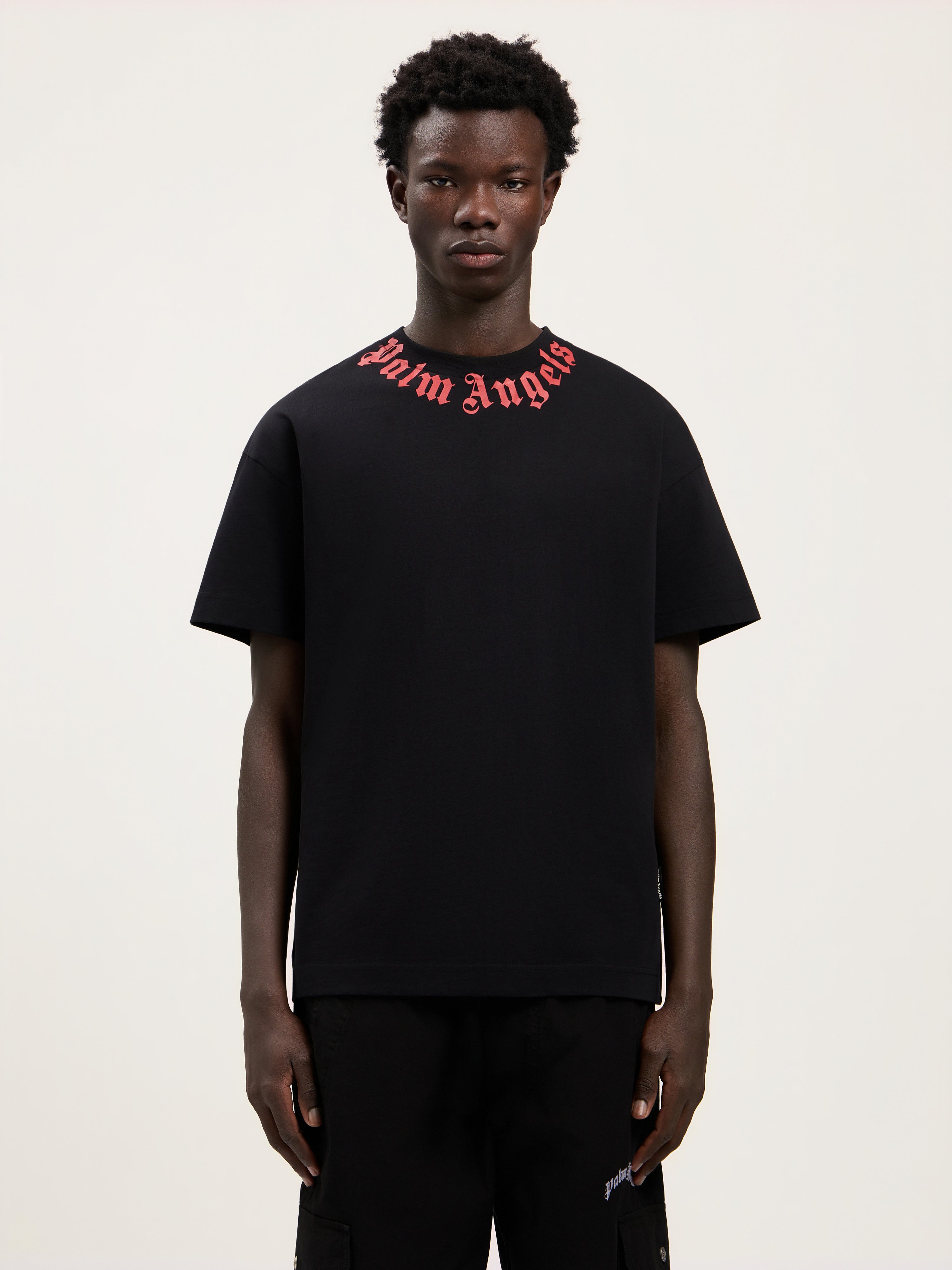 Palm Angels Men Black Neck Logo T-shirt, Xs Luxury T-shirts For Men Darveys