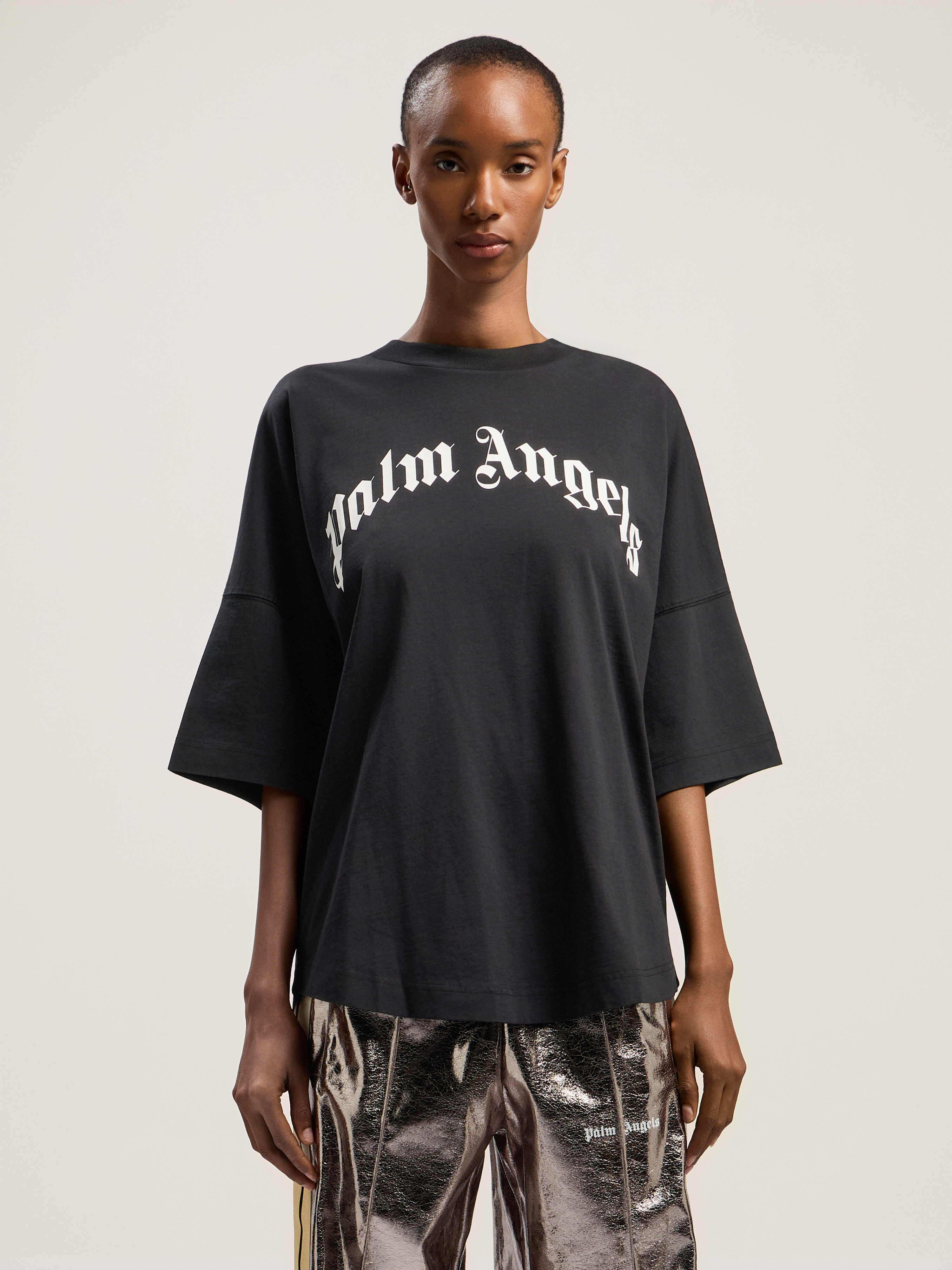  Palm Angels Curved Logo Over Tee Woman  Black - Off White 